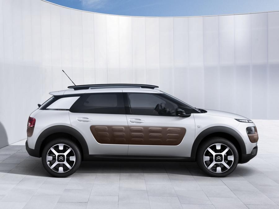  Citroen C4 Cactus 2014 года  (фото 30 из 50)